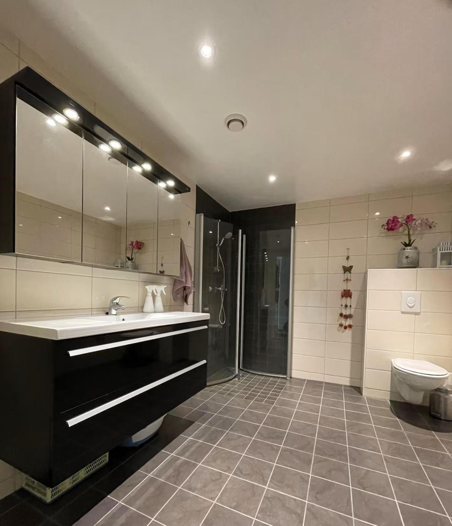 3 Sleeping Rooms For 82M2 Which Direct Traffic To Airport And City Center Bergen Dış mekan fotoğraf