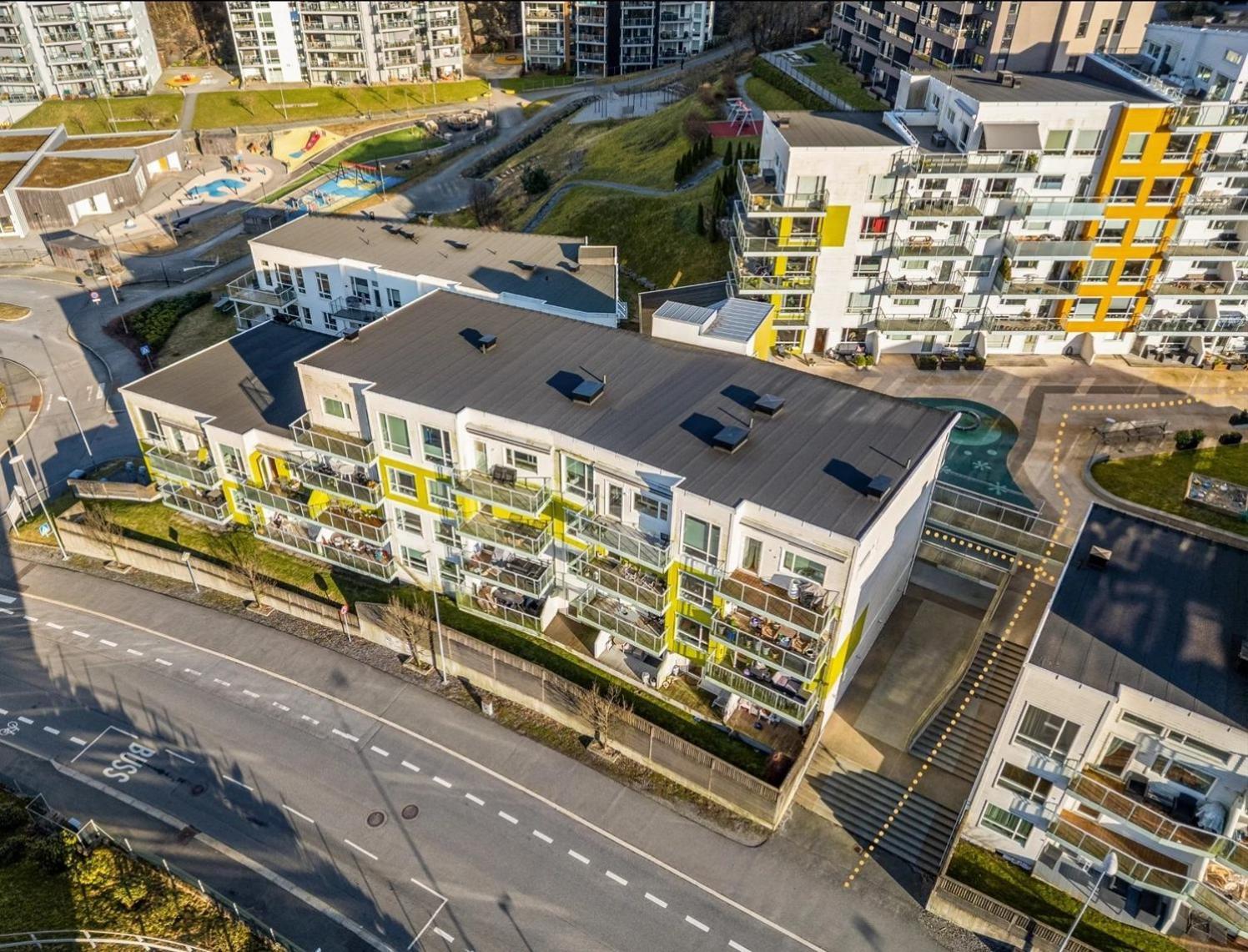 3 Sleeping Rooms For 82M2 Which Direct Traffic To Airport And City Center Bergen Dış mekan fotoğraf